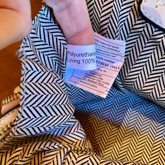 💥Kate and Alex Cuffaro Italian Design Faux Leather Crossbody/Satchel💥 NWOT - Picture 11 of 16